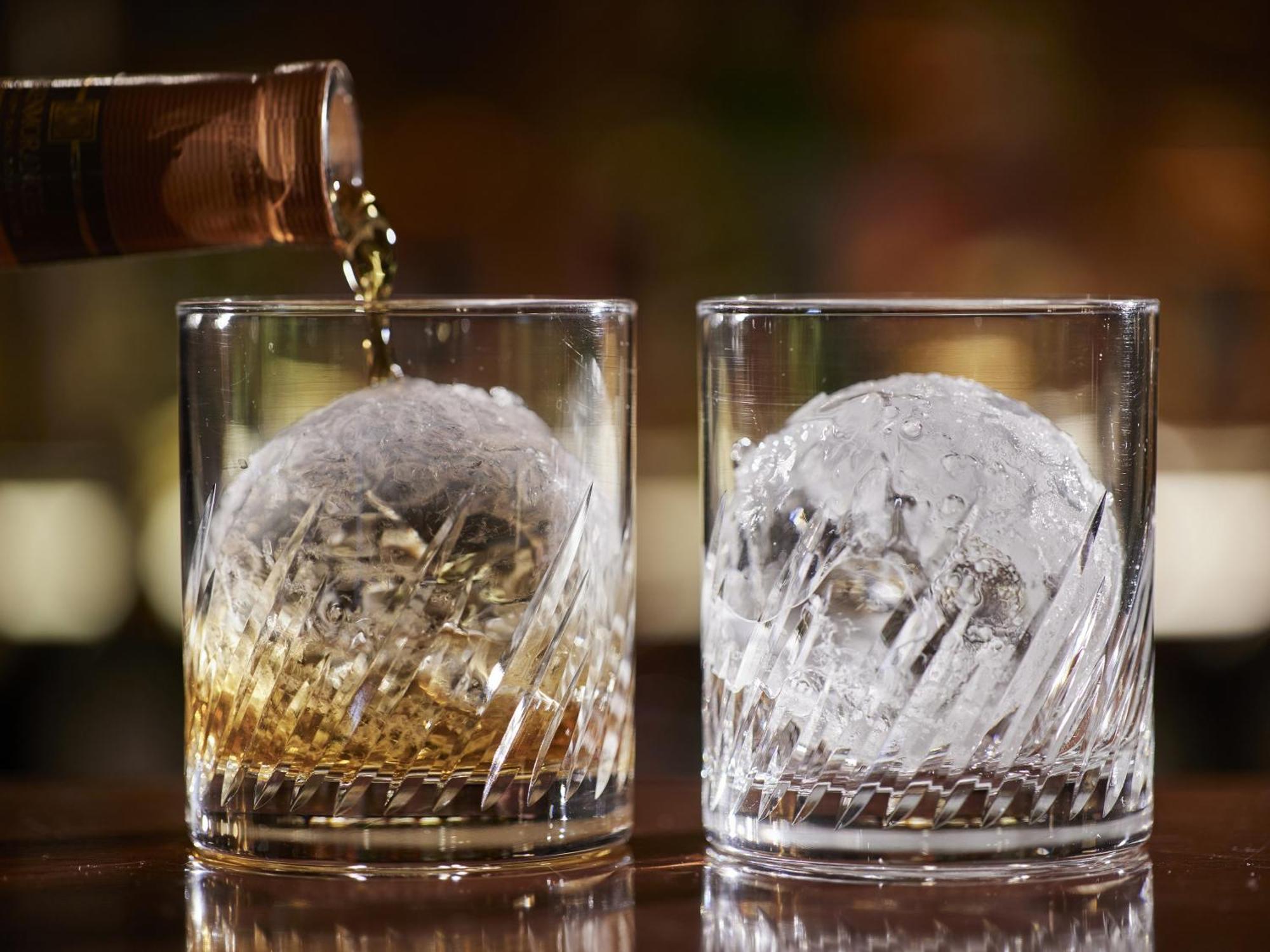 Watermark Hotel Nagasaki Huis Ten Bosch Sasebo Buitenkant foto Old fashioned glasses